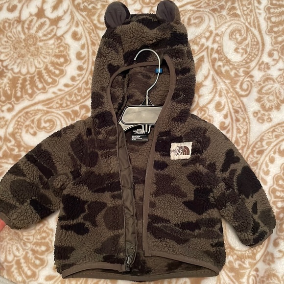 North face jacket 0-3 mths - Picture 1 of 3